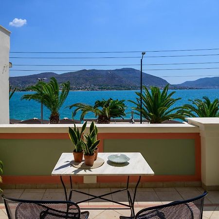 Seaside Apartment Salamís Exteriér fotografie