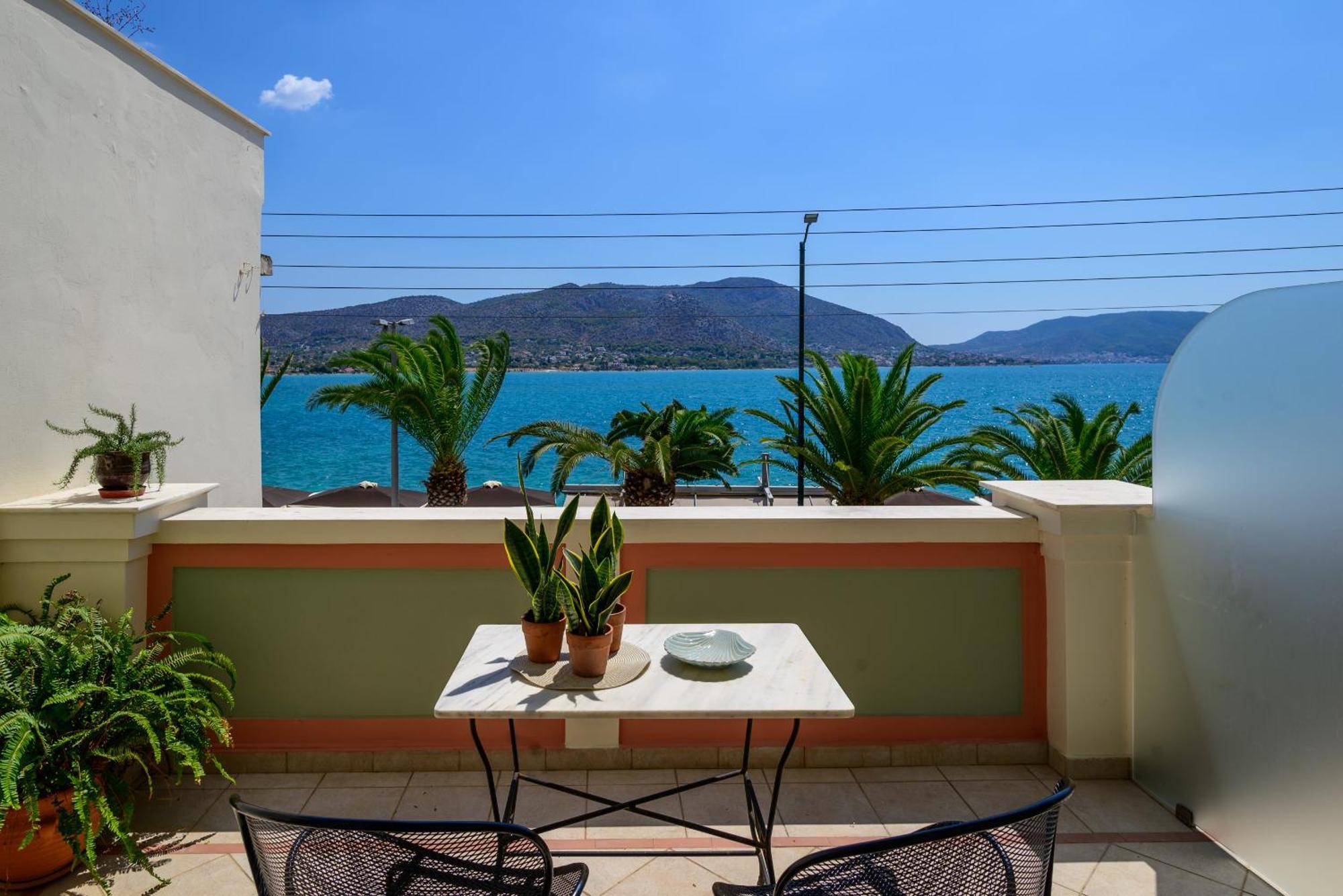 Seaside Apartment Salamís Exteriér fotografie